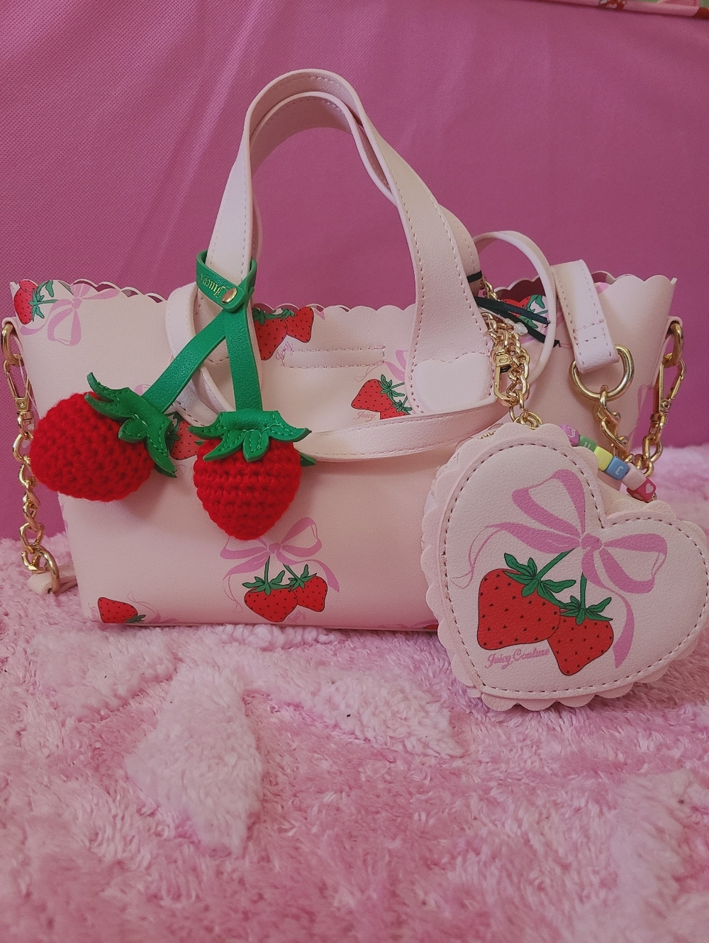 Juicy Couture Bag 🍓